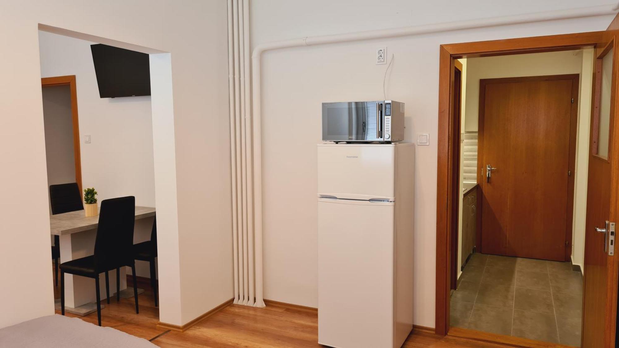 Héder Apartmanok Balatonfenyves Kültér fotó